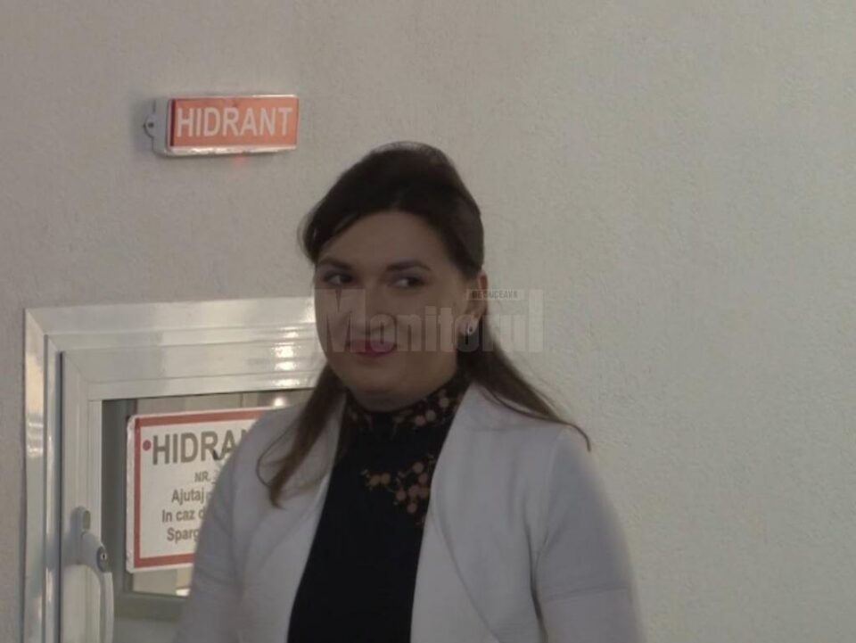 La Școala Doctorală de Științe Aplicate și Științe Inginerești a USV, titlul de „Doctorandul anului” a fost oferit Andreei Carmen Bădăluță La Școala Doctorală de Științe Aplicate și Științe Inginerești a USV, titlul de „Doctorandul anului” a fost oferit Andreei Carmen Bădăluță