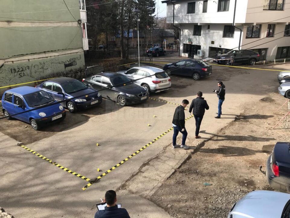 Parcarea în care a avut loc jaful, din portbagajul autoturismului BMW