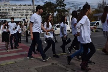 Campania „O floare, o rază de soare”