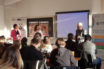 Prima acțiune din cadrul Campaniei „Distruge Zidul Indiferenței! Traficul de persoane poate fi prevenit”, la Suceava