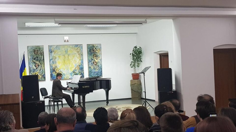 Primăria Suceava va cumpăra un pian nou pentru Colegiul de Artă „Ciprian Porumbescu”