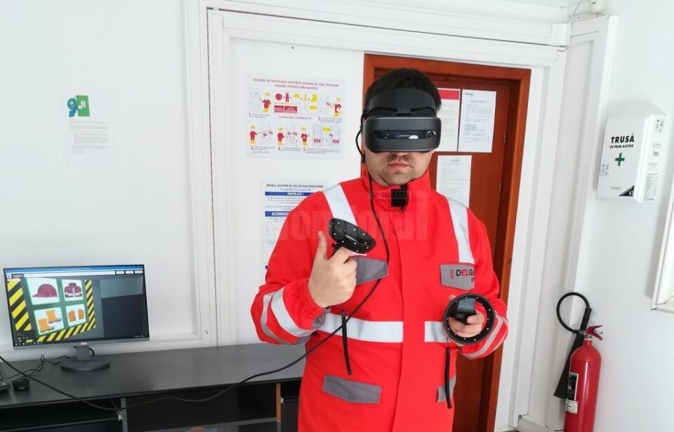 Peste 200 de electricieni și ingineri de la Delgaz Grid vor face cursuri de perfecționare la Suceava, cu ajutorul unui sistem de pregătire în realitate virtuală unic în țară