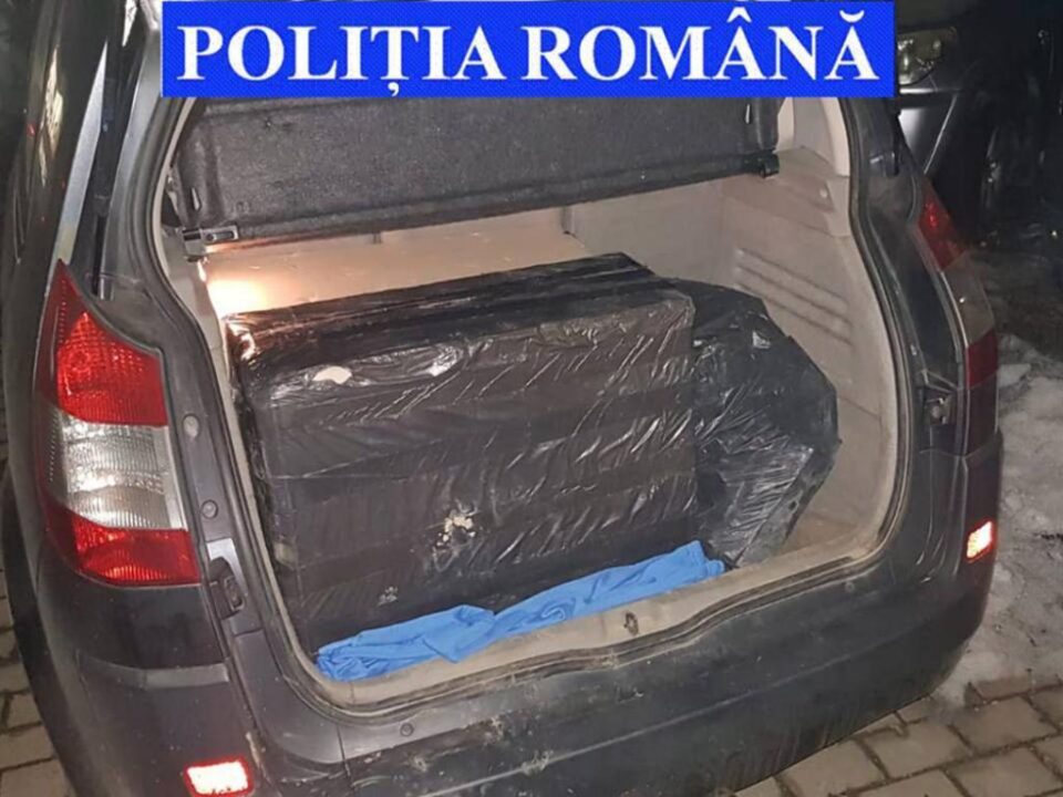 Marfa fără acte a fost confiscată, iar autoturismul a fost indisponibilizat