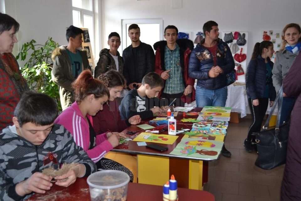 ”Săptămâna meseriilor”, la Centrul Școlar de Educație Incluzivă ”Sf. Andrei” din Gura Humorului
