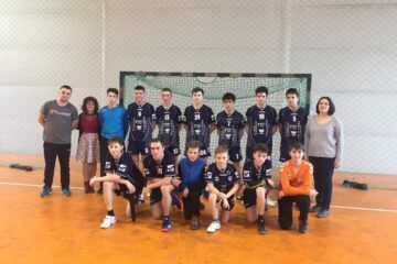 Echipa de handbal a Școlii Gimnaziale Ion Creangă Suceava