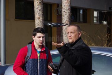 Iubitorii aparatelor de zbor de mici dimensiuni au înălțat mai multe drone