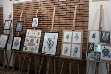 Expoziție de grafică și pictură realizată de studenți suceveni
