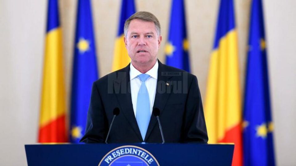 Klaus Iohannis despre „România vrea autostrăzi”: "Vreau să știe protestatarii că sunt alături de ei șî eu". Sursa foto: Libertatea.ro Klaus Iohannis despre „România vrea autostrăzi”: "Vreau să știe protestatarii că sunt alături de ei șî eu". Sursa foto: Libertatea.ro