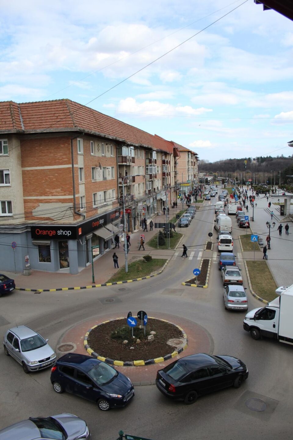 Circulația rutieră, paralizată în Centrul Sucevei, în timpul protestului „România vrea autostrăzi” 3