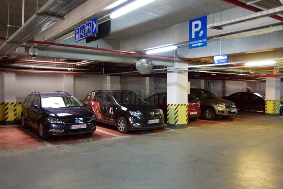 Tarifele de utilizare a parcărilor subterane din centrul Sucevei vor fi înjumătățite