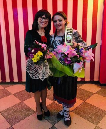 Interpreta Alexandra Diana Dan, din Putna, a câștigat Trofeul Festivalului „Florile Ceahlăului”