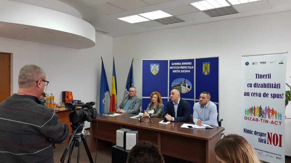 ”Tineri activiști pentru apărarea drepturilor persoanelor cu dizabilități – DIZAB-TIN-ACT”,