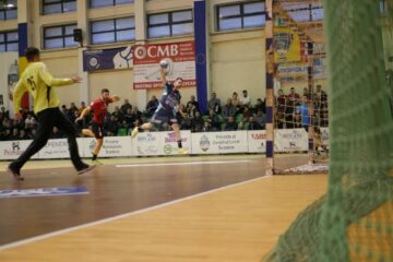 sucevenii s-au impus la 11 goluri în fața Clujului