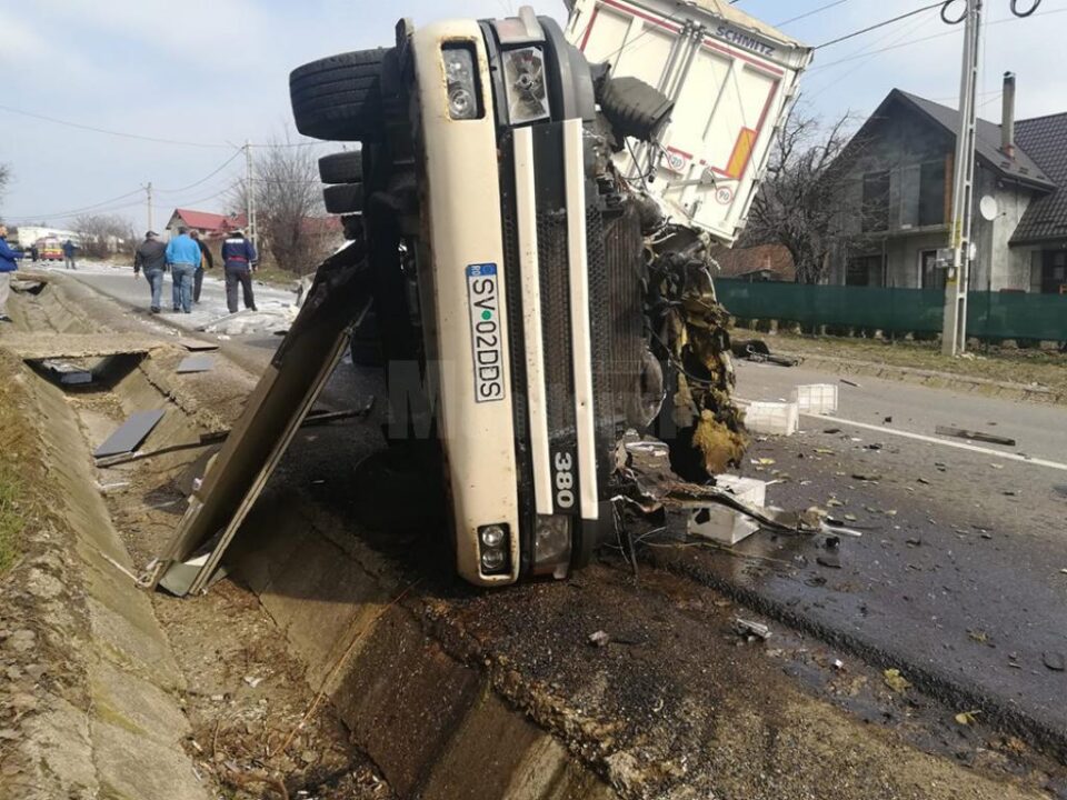 Vehiculul de Suceava implicat în accident