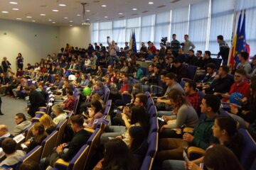 Întâlnirea a adus față în față studenți preocupați de domeniul IT și reprezentanții ASSIST