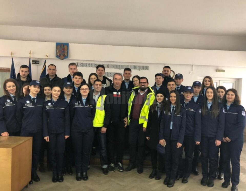 Studenții de la Poliție Locală din cadrul USV, în vizită la IPJ Suceava