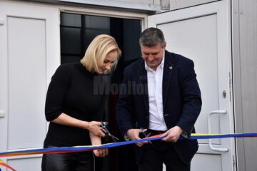 Maria Olaru și Cătălin Coman au inaugurat noua sală de sport de la Școala Gimnazială "Al. I. Cuza"
