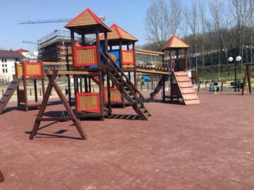 Alei special amenajate pentru cărucioare cu copii, biciclete, trotinete și role, în Zona de Agrement Tătărași