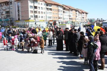 Câteva sute de tineri au manifestat, sâmbătă, împotriva avortului