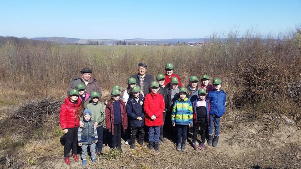 „Micii ecologiști” din Putna în vizită la Direcția Silvică Suceava