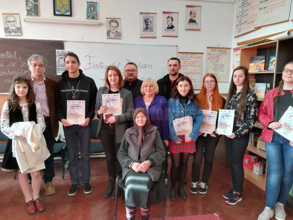 Marele premiu al Festivalului județean de poezie „Ion Cozmei”, ediția a II-a, câștigat de poetul sucevean Cosmin Pârghie