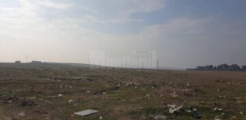 Un întreg deal din Șcheia, transformat în groapă de gunoi clandestină