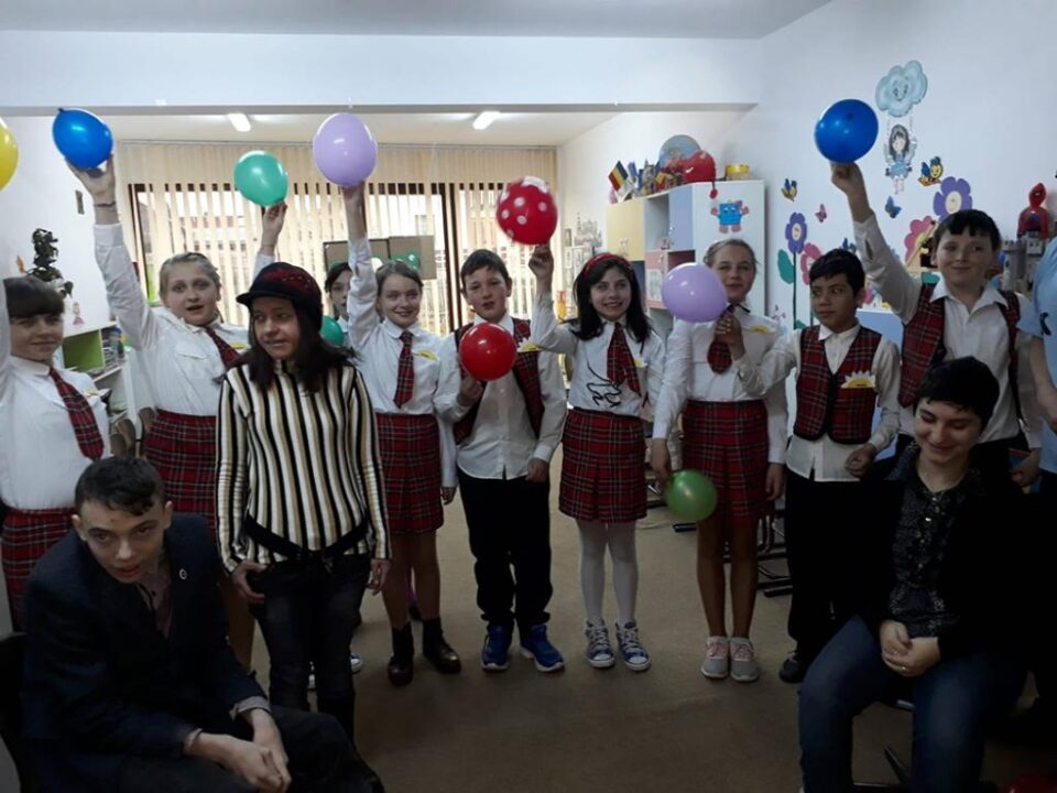 Eveniment social-caritabil organizat în cadrul proiectului ,,E K TINE”, la Școala Primară Valea Stânei