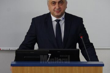 Prof. univ. dr. ing. Valentin Popa, rectorul USV