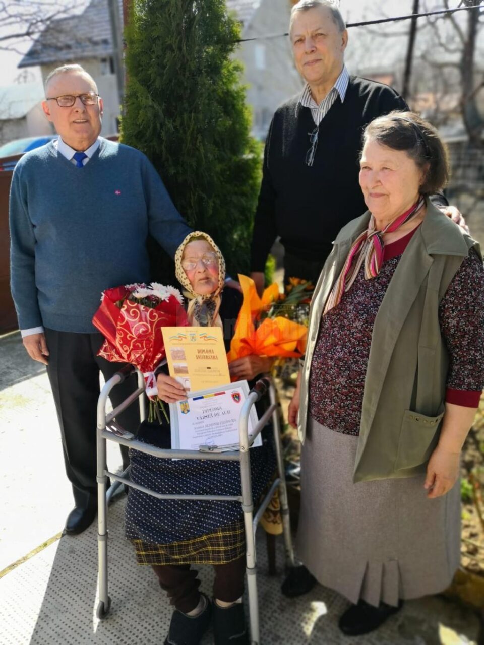 La împlinirea a 100 de ani, Cleopatra Silvestru s-a bucurat de prezența celor dragi