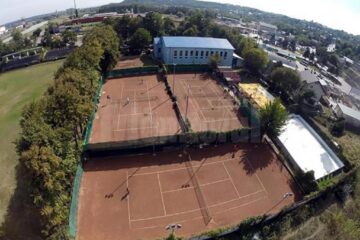 O nouă ediție a Cupei Monitorul la tenis de câmp se pregătește de start