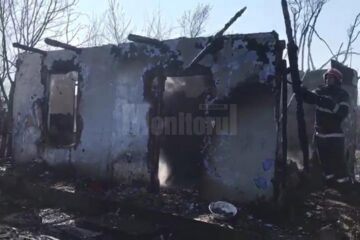 Locuința care a ars era de mici dimensiuni