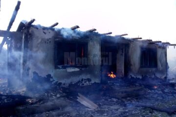 Două gospodării au fost afectate de un puternic incendiu la Boroaia