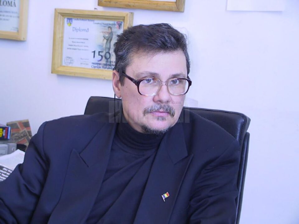 Președintele Societății Culturale Ștefan cel Mare – Bucovina, prof. dr. Mugur Andronic Președintele Societății Culturale Ștefan cel Mare – Bucovina, prof. dr. Mugur Andronic