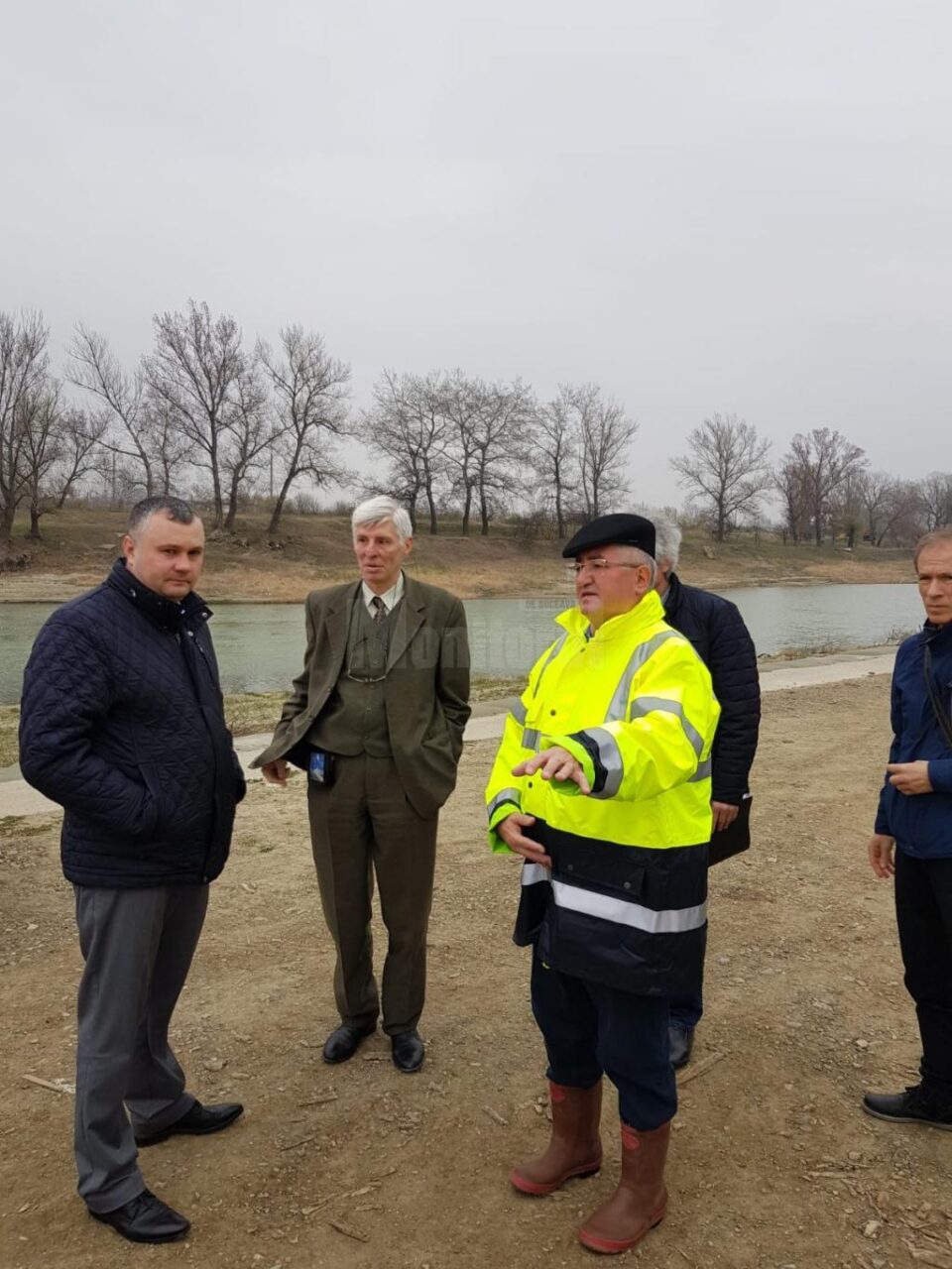 Lucrări de investiții de zeci de milioane de euro, demarate în Suceava, au fost verificate în teren de primarul Ion Lungu Lucrări de investiții de zeci de milioane de euro, demarate în Suceava, au fost verificate în teren de primarul Ion Lungu