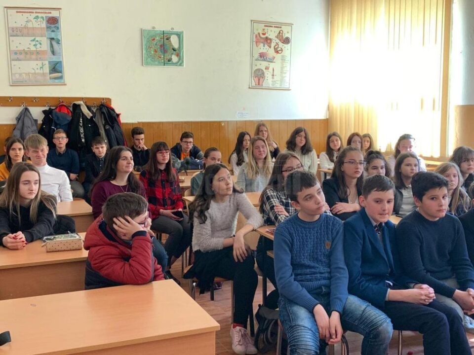 Stop dependenței de Internet!, la Colegiul Tehnic “Lațcu Vodă” Siret
