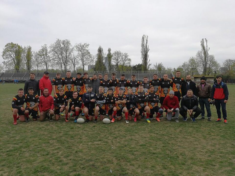 Echipa de rugby juniori U17 CSS Gura Humorului după victoria de la CSM București Echipa de rugby juniori U17 CSS Gura Humorului după victoria de la CSM București