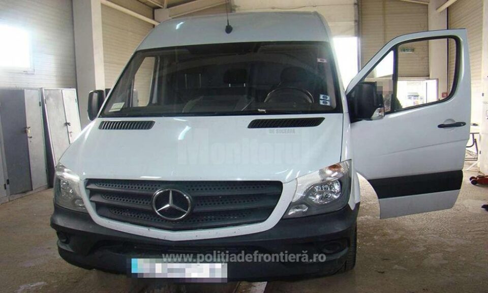 Mercedesul Benz căutat de autoritățile franceze