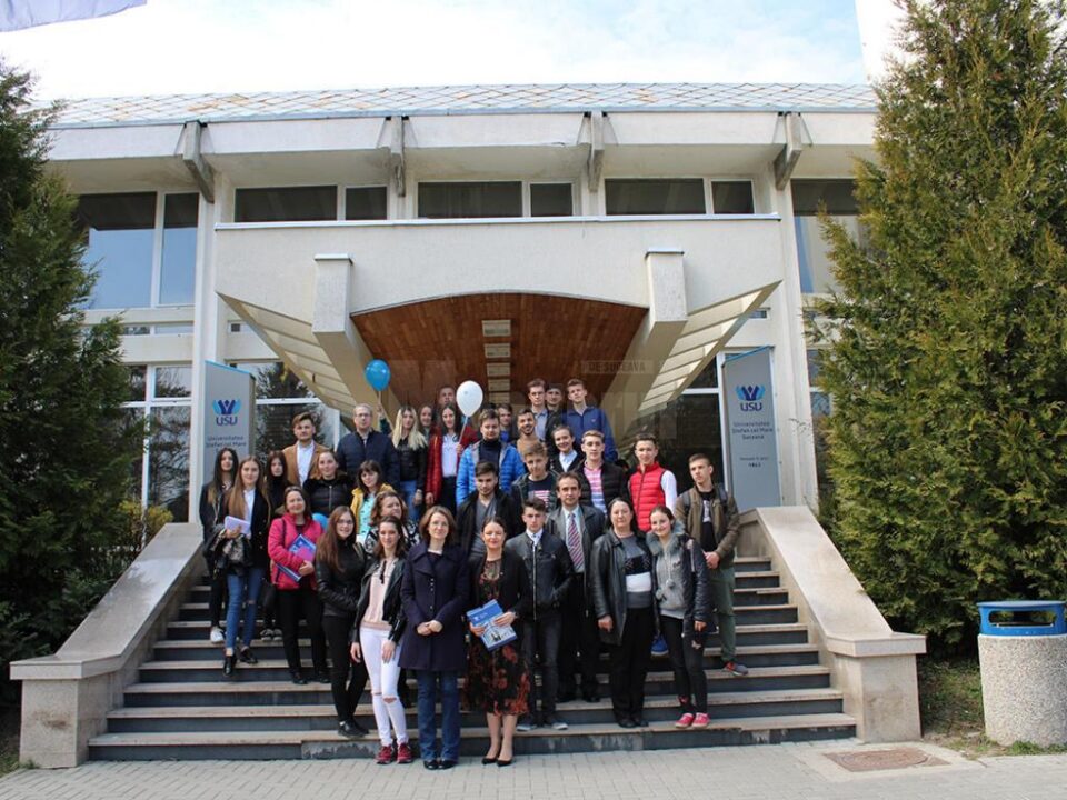 Prima etapă a Concursului „Student pentru 1 zi”, la Universitatea din Suceava