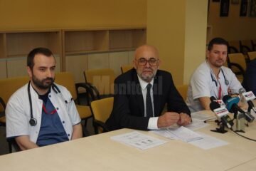 Dr. Ciprian Mitric, managerul Vasile Rimbu și dr. Alexandru Calancea