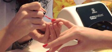 Salonul cuprinde mai multe segmente de servicii