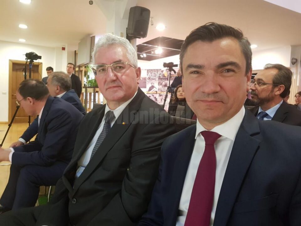 Primarul Sucevei, Ion Lungu, și primarul Iașiului, Mihai Chirică, la aniversarea a 20 de ani de ADR Nord-Est Primarul Sucevei, Ion Lungu, și primarul Iașiului, Mihai Chirică, la aniversarea a 20 de ani de ADR Nord-Est
