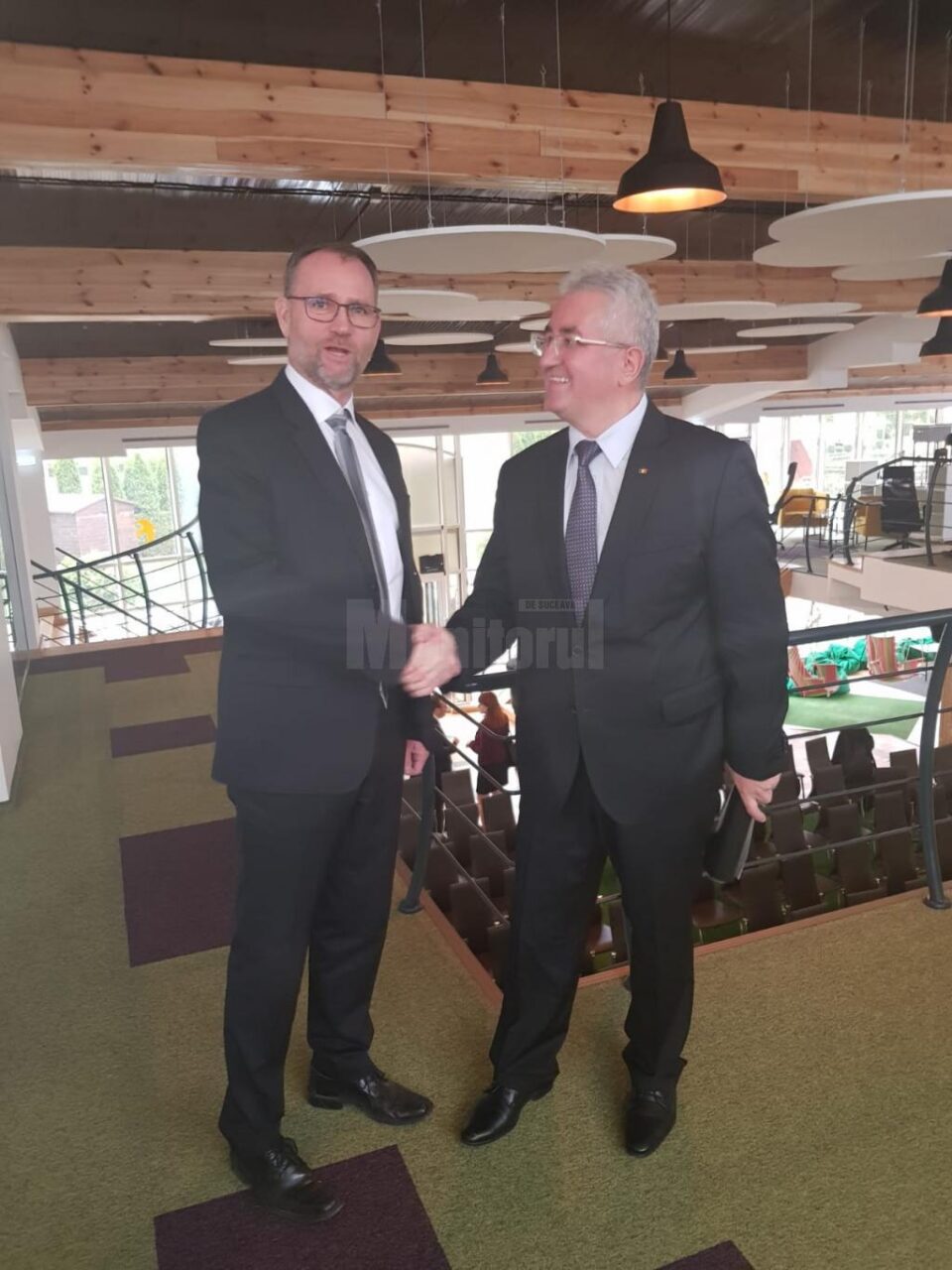 Carsten Rasmussen, șeful Unității pentru România în cadrul DG Regio al CE, la discuții cu primarul Sucevei Carsten Rasmussen, șeful Unității pentru România în cadrul DG Regio al CE, la discuții cu primarul Sucevei