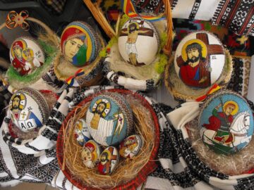 50 de meșteri populari, prezenți la „Târgul de Paști” de la Gura Humorului