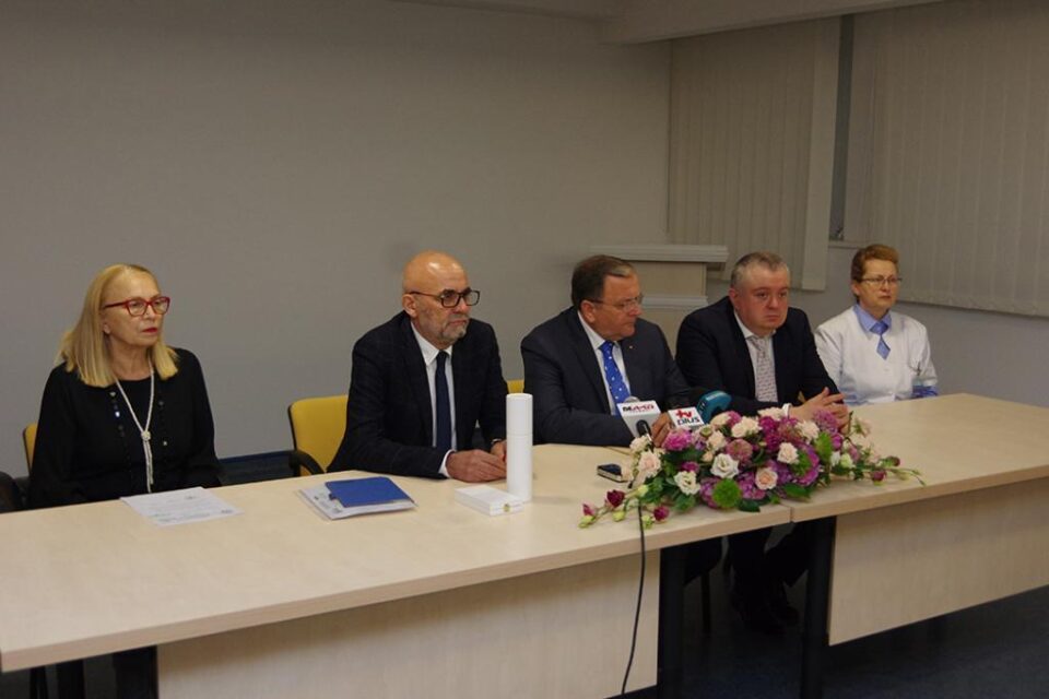 Peste 1.300 de angajați ai Spitalului de Urgență Suceava, premiați cu echivalentul unui salariu minim pe economie, după primirea medaliei „Meritul Sanitar”