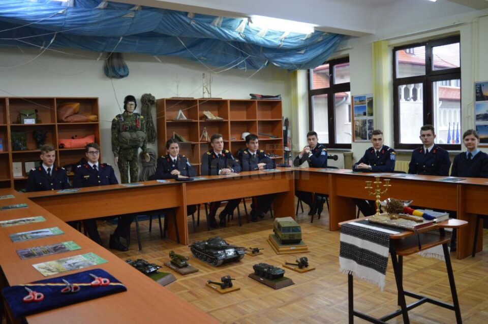 Inaugurarea „Sălii Forțelor Terestre” la Colegiul Național Militar „Ștefan cel Mare”
