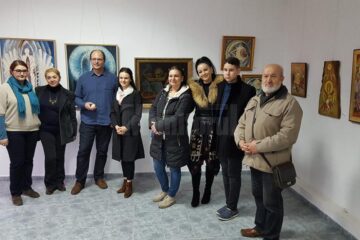 O parte dintre expozanți, la vernisaj
