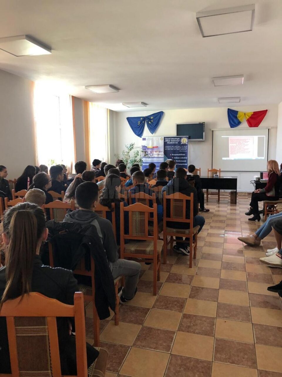 Liceul din Dumbrăveni și-a promovat oferta pentru învățământul profesional și tehnic