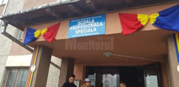 Darurile adunate în cadrul campaniei „Coșul cu zâmbete” au ajuns la elevii Școlii profesionale speciale Câmpulung Moldovenesc