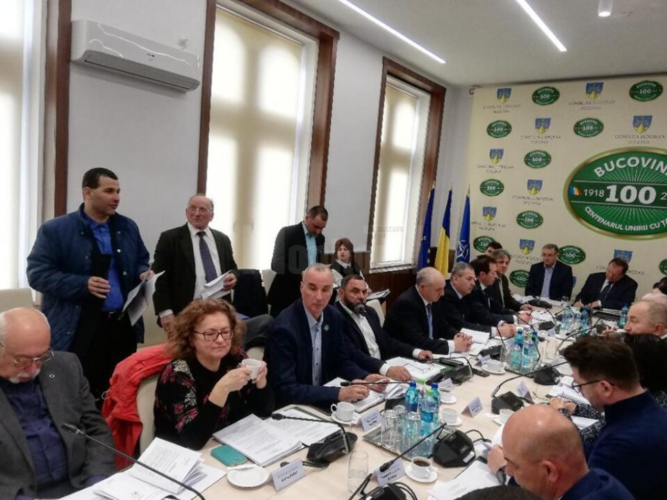Consilierii județeni au aprobat, ieri, în unanimitate bugetul județului Suceava pentru acest an Consilierii județeni au aprobat, ieri, în unanimitate bugetul județului Suceava pentru acest an