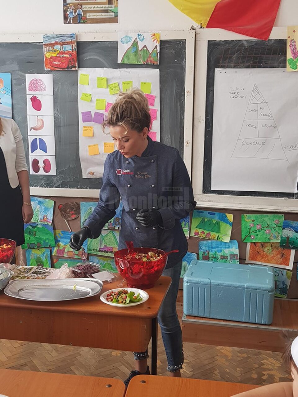 Atelier de gătit pentru promovarea unei alimentații sănătoase în rândul elevilor, de „Școala altfel”